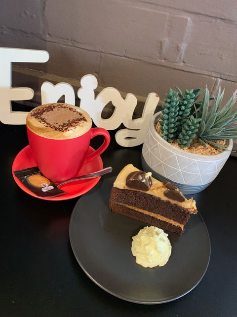Helen's Coffee Lounge - E Caravan Parks 0