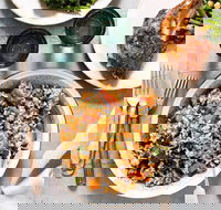 Foxes Den - Malvern - E Caravan Parks