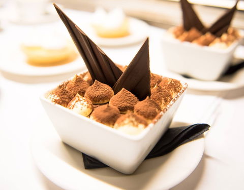 Sails Restaurant - E Caravan Parks 1