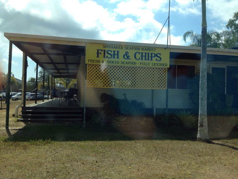 Spinnakers Fish & Chips - E Caravan Parks 0