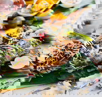 Mumbo Jumbo's Beachhouse - E Caravan Parks