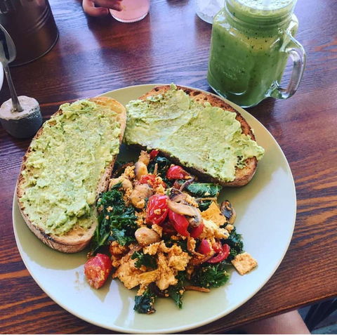 Nourishing The Soul Cafe - E Caravan Parks 0