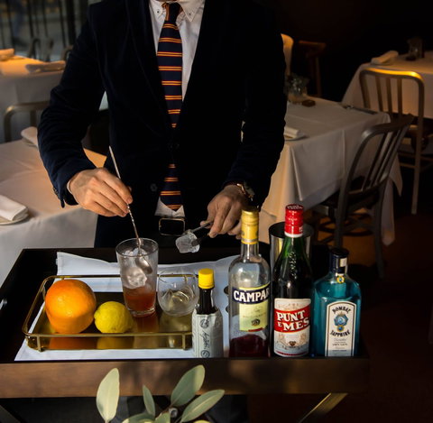 Steer Dining Room - E Caravan Parks 0