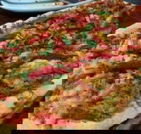 Four Hands Pizza - E Caravan Parks