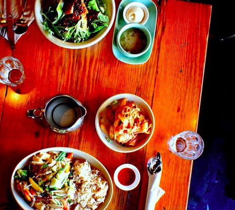 Yong Green Food - E Caravan Parks 0