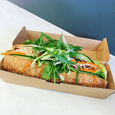 Lotus Leaf Asian Salads - E Caravan Parks 0