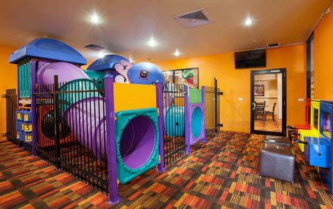 Balaclava Hotel - Earlville - E Caravan Parks 0