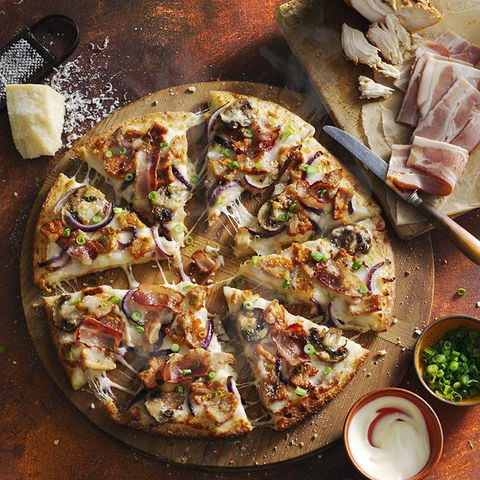 Domino's - Alice Springs - E Caravan Parks 0