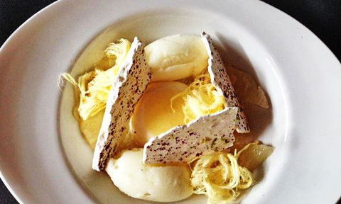 Miss Moneypenny's - E Caravan Parks 25