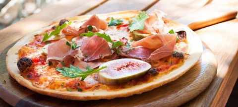 Miss Moneypenny's - E Caravan Parks 26