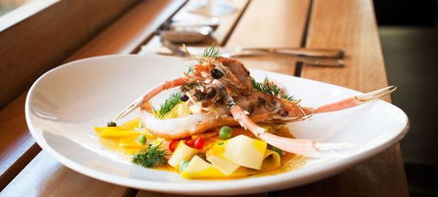 Miss Moneypenny's - E Caravan Parks 28