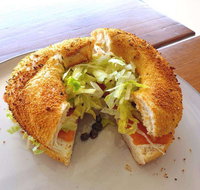 Huff Bagelry - Mentone - E Caravan Parks