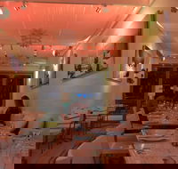 Santorini Cafe Restaurant - E Caravan Parks