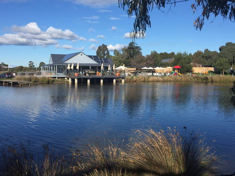 Puddleduck Vineyard - E Caravan Parks 0