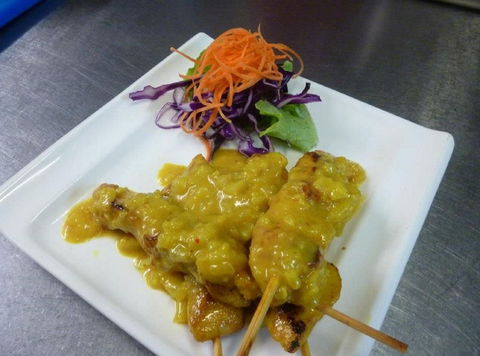 Ems Thai Kitchen - E Caravan Parks 0