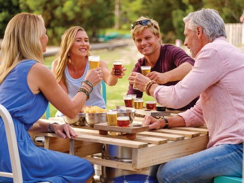 Lucky Bay Brewing - E Caravan Parks 0