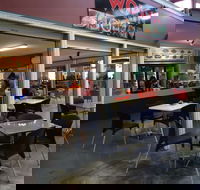 Wisdom Bar and Cafe - E Caravan Parks