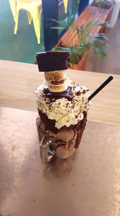 Rainmaker Cafe - E Caravan Parks 0