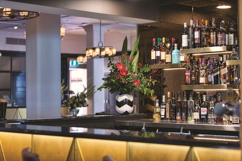 Chifley's Bar & Grill - E Caravan Parks 2