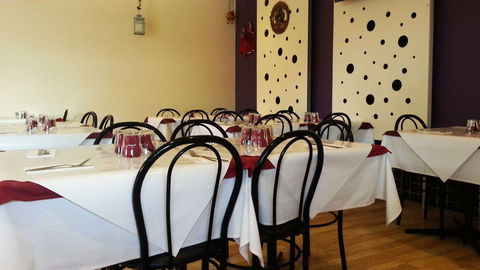 Taj Palace - E Caravan Parks 0