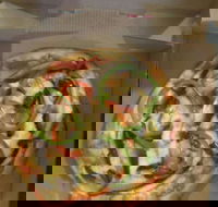 Cold Rock Ice Creamery - Lilydale - E Caravan Parks