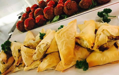 Poshamocha Cafe Bar - E Caravan Parks 0