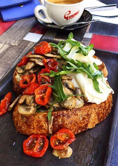 Blue Orchid Thai Restaurant - E Caravan Parks 6