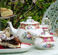 The Scented Rose Garden and Teahouse - E Caravan Parks