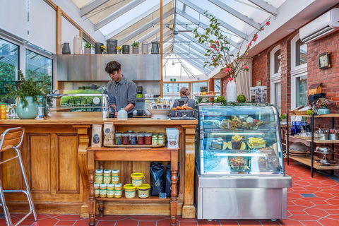 Cygnet Old Bank Cafe - E Caravan Parks 1