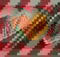 Red Rooster - Airport West - E Caravan Parks