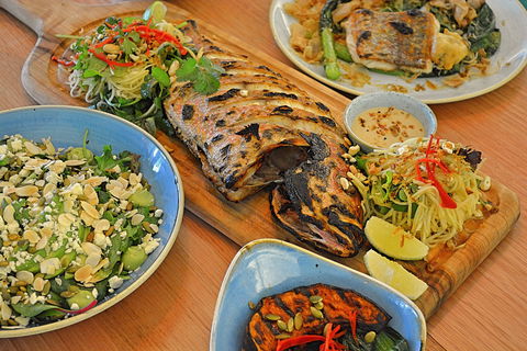 Snapper Rocks Bar & Kitchen - E Caravan Parks 1