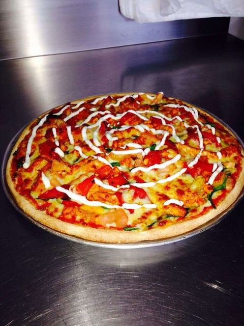 Crunch Gourmet Pizzeria - E Caravan Parks 0