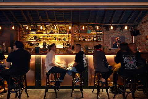 Nighthawks - E Caravan Parks 0