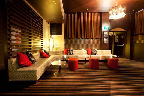 Royal Kebab Cafe - E Caravan Parks 0