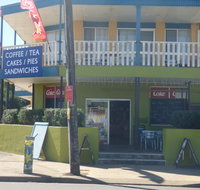 The Point Cafe and Takeaway - E Caravan Parks