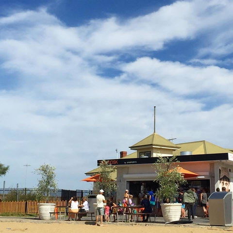 The Good Loaf Sourdough Bakery And Cafe - E Caravan Parks 0