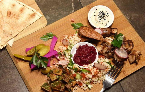 Arthouse Kitchen - E Caravan Parks 11