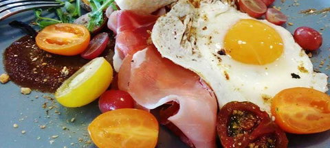 Arthouse Kitchen - E Caravan Parks 4