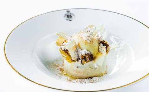 SJ's Brasserie - E Caravan Parks 1