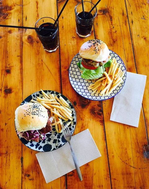 The Governor's Cafe - E Caravan Parks 13