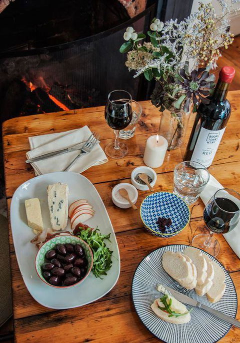 The Governor's Cafe - E Caravan Parks 5