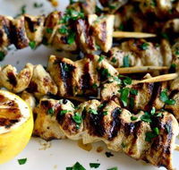 Moom Asian Cuisine - E Caravan Parks