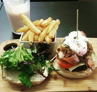 Forest Hill Coffee House - E Caravan Parks