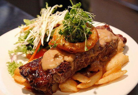 Bridge Hotel Bendigo - E Caravan Parks 8