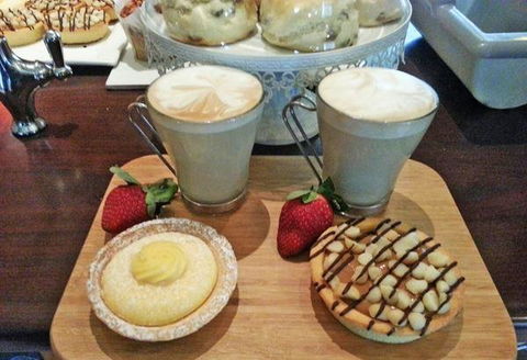 Agatha's Licensed Cafe - E Caravan Parks 8
