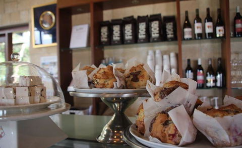 Lush Coffee Lounge - E Caravan Parks 3