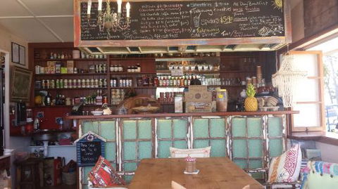 Sea Gypsy Cafe - E Caravan Parks 0
