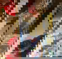 Bruce's Ozzie Pizza  Ribs - E Caravan Parks