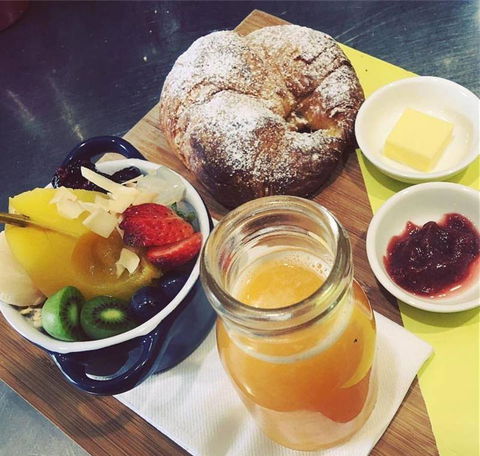 Jacaranda Coffee Lane - E Caravan Parks 2