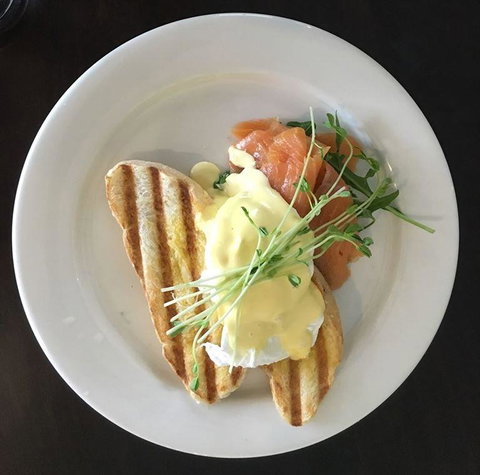 Default Restaurant - E Caravan Parks 10